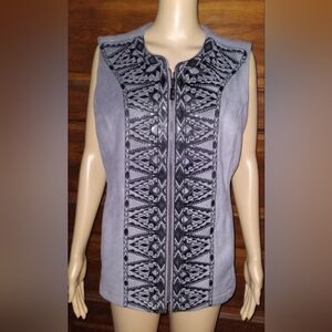 BOB MACKIE Wearable Art ladies MEDIUM grey zip-up vest.
